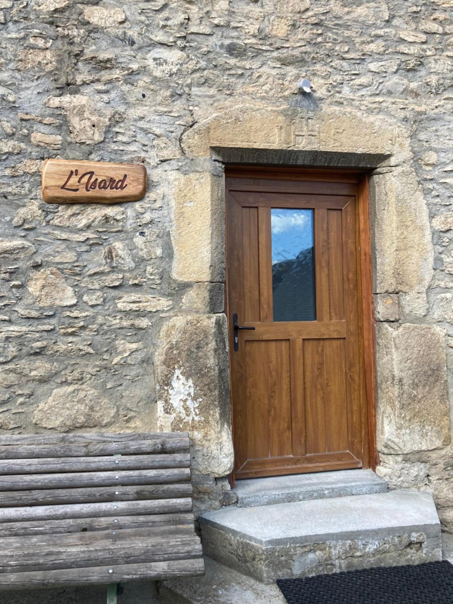 Gite De Montagne Poubeau Kültér fotó